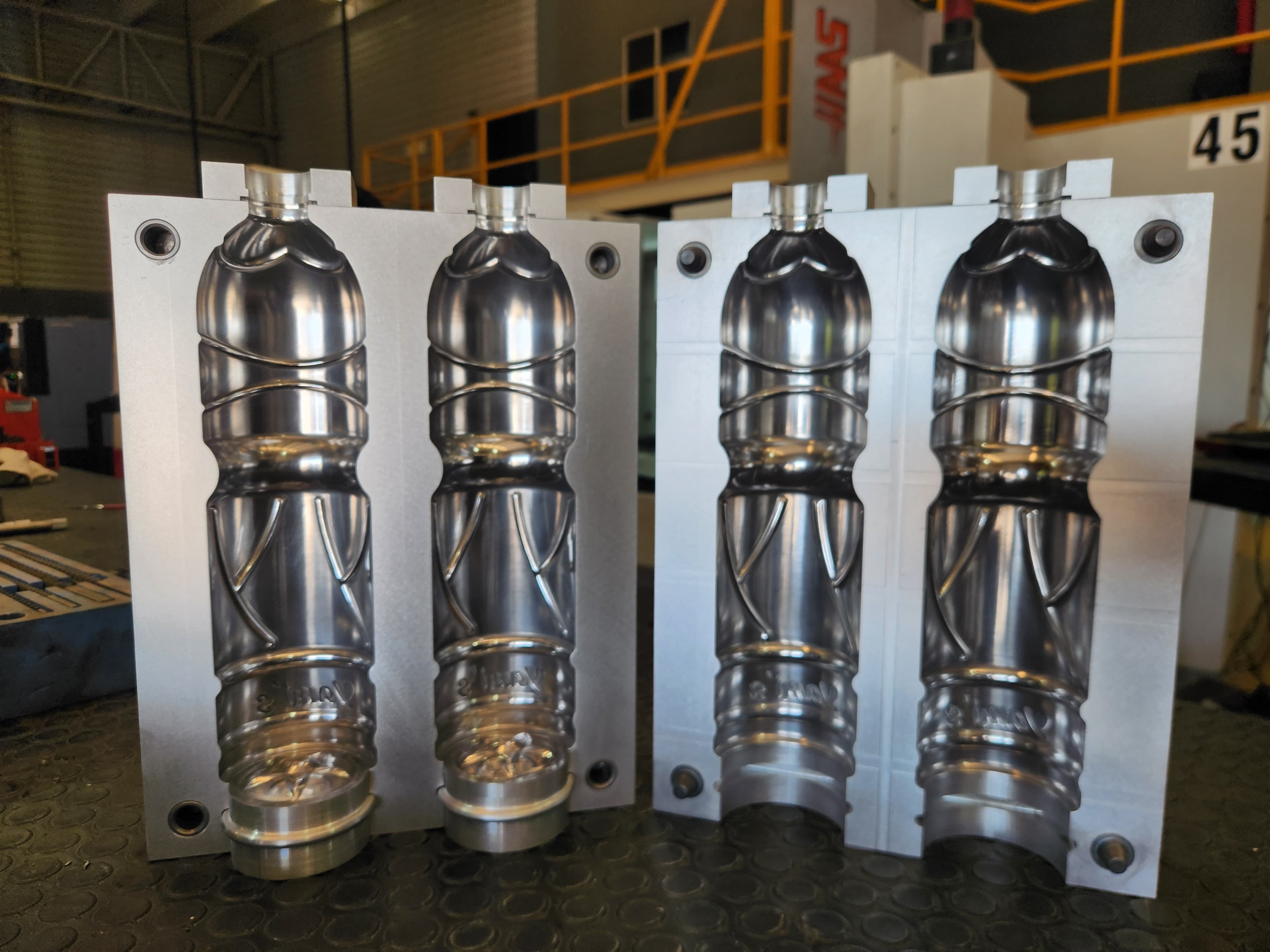 Molde de envase en ajuste maquinado por MAKINTECH